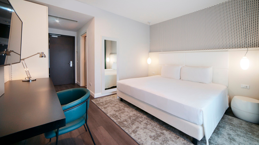 Bedroom 3, voco NOLA - NAPLES VULCANO BUONO by IHG, Napoli