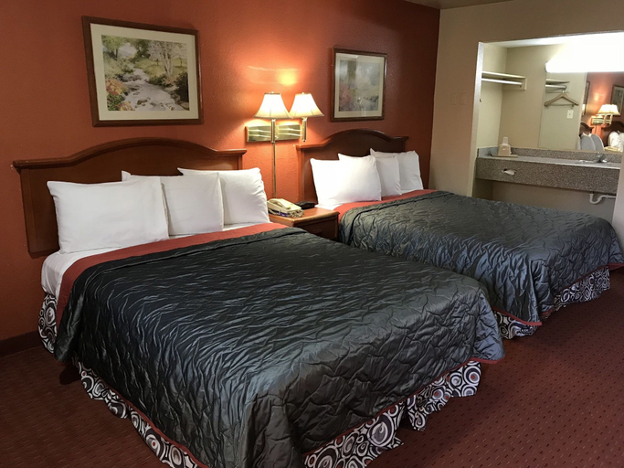 Bedroom 5, Best Budget Inn - Abilene, Taylor