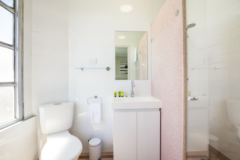 Bathroom 5