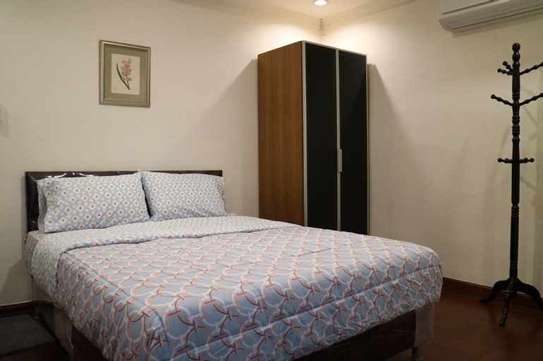 Bedroom 12