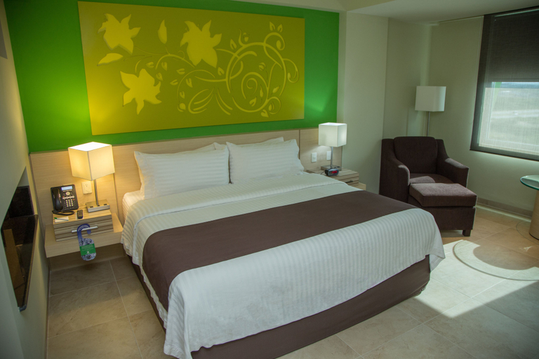 Bedroom 5, Holiday Inn COATZACOALCOS by IHG, Coatzacoalcos