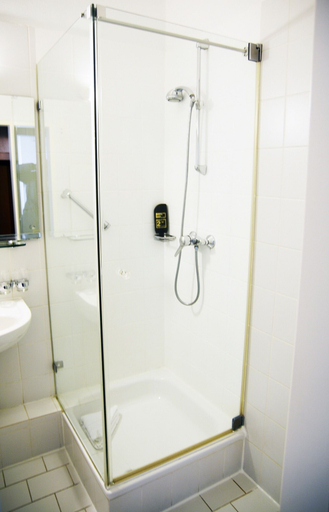 Bathroom 5, Hotel Krone, Berchtesgadener Land
