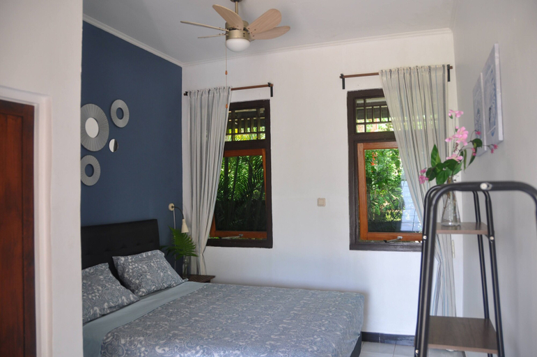 Bedroom 3, Guesthouse The 4 Fish                                                                           , Manado