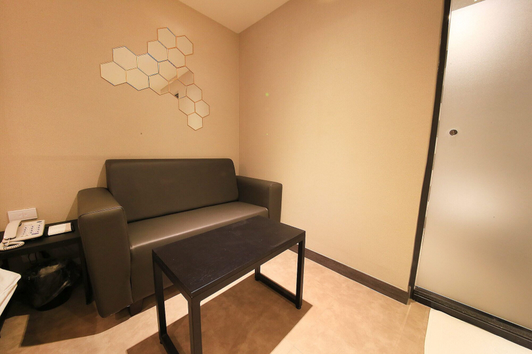 Others 5, Dune45, Suwon