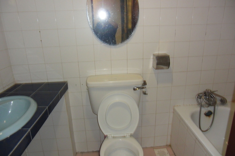 Bathroom 3, GW Furama Apartment, Kuching
