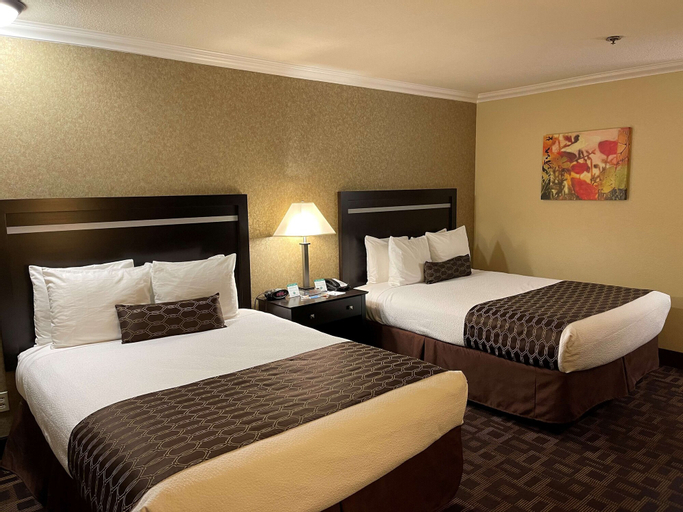 Bedroom 3, Best Western Plus Pleasanton Inn, Alameda
