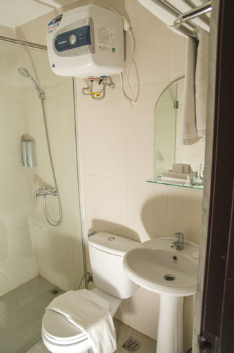 Bedroom 5, Royal Suite Condotel Medan, Medan