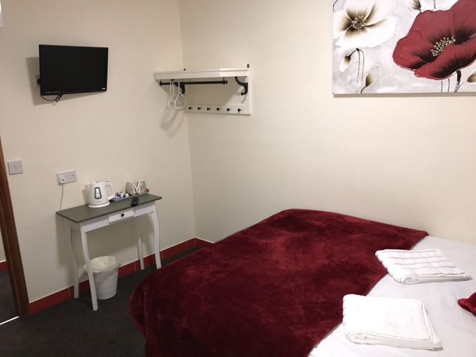 Sport & Beauty 5, Hello Roomz, Lancashire