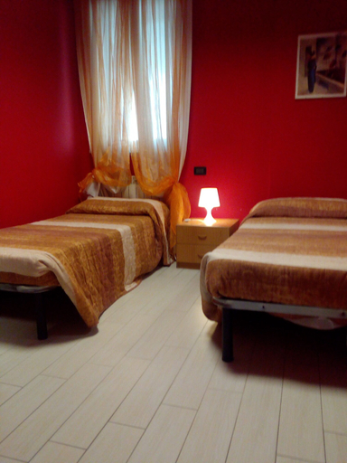 Bedroom 2, Hotel Niagara, Torino