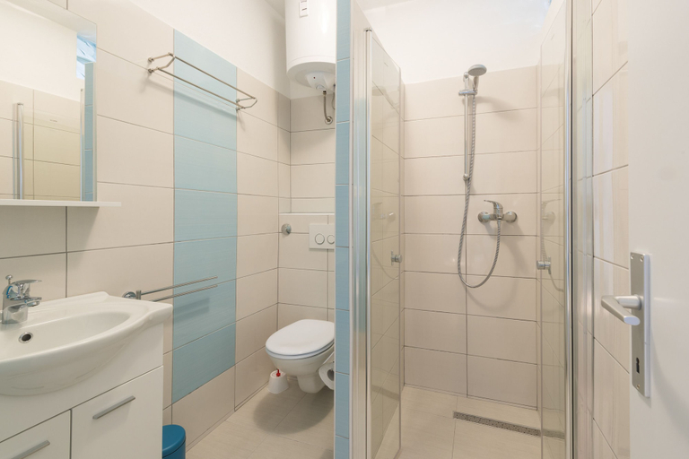Bathroom 3, Apartments Nona, Hvar