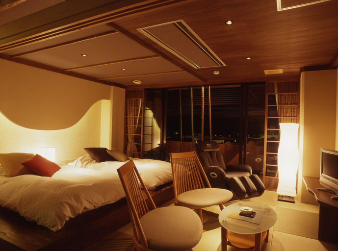 Bedroom 4, Hatori, Kaga