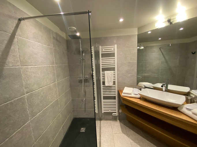 Bathroom 4, La Maison des Consuls, Ariège