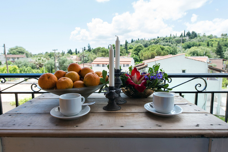 Food & Drinks, Lydia Apartment, Ionian Islands