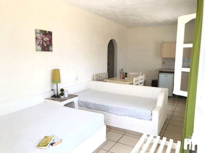 Bedroom 2, Semiramis Piskopiano by Checkin, Crete