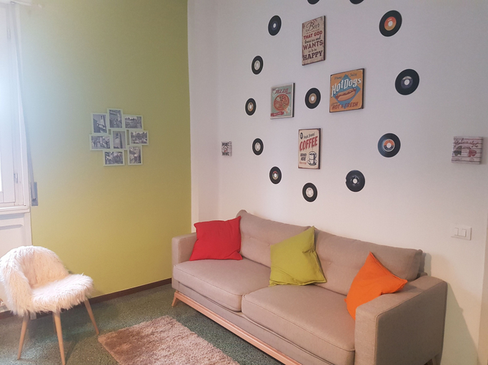 Others 3, Retro Apartment, Bergamo
