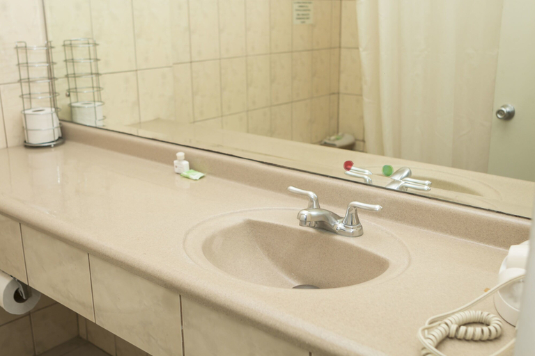 Bathroom 4, Hotel Novo, San José