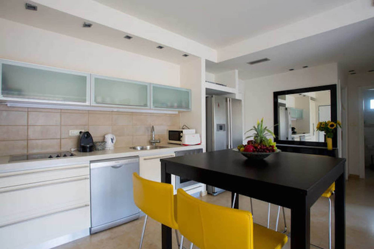 Others 5, Balcony & Comfort by FeelHome