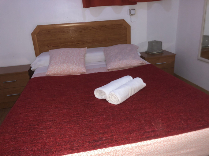 Bedroom 4, Hostal Village Multicolor - Adults Only, Madrid