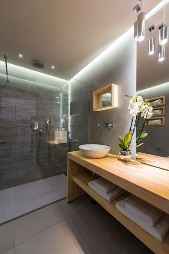 Bathroom 5, Arkadia Luxury Hotel Apartments, Ionian Islands