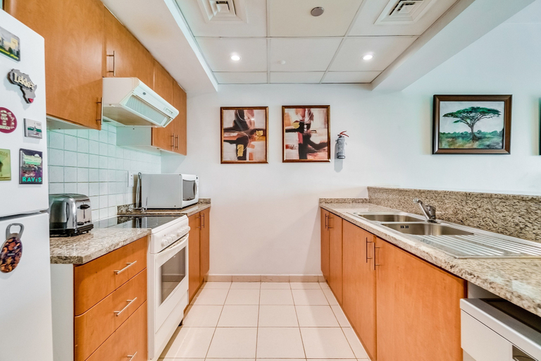 Others 3, 1 Bedroom Apartment Greens, Dubai