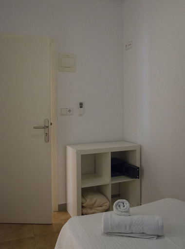 Bedroom 2, Apartamentos Ripoll Ibiza, Baleares