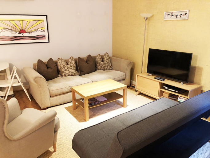 Others 4, Myshortstay - Calvin Street, London