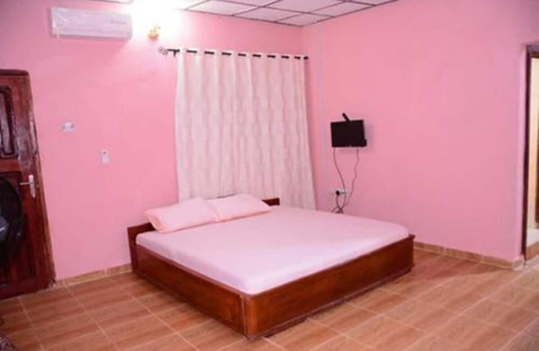 Bedroom 3, De Wise Hotel, IbadanSouth-West