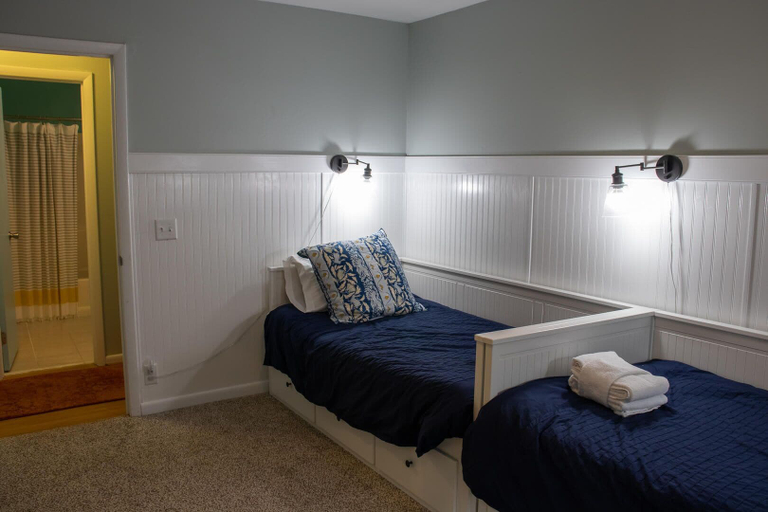 Bedroom 2, 854 Marsh Dunes, Beaufort