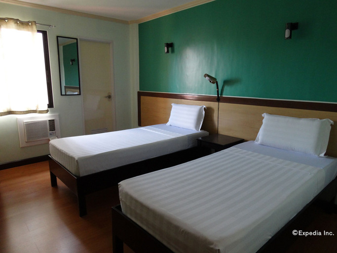 Bedroom 2, RueMango Apartelle and Suites, Davao City