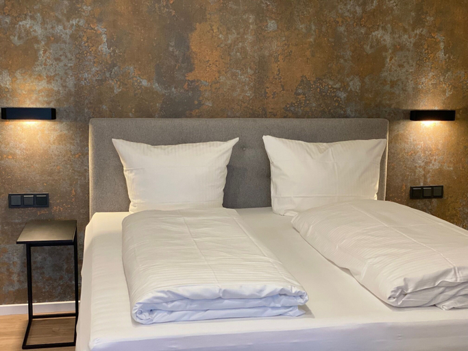 Bedroom 5, Meissmers Hotel, Fulda