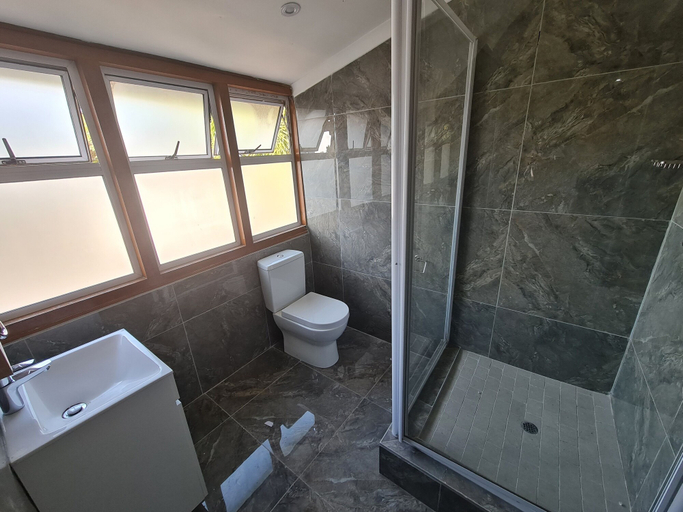 Bathroom, Luxe on Ridge, eThekwini