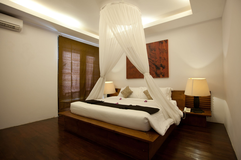 Bedroom 12
