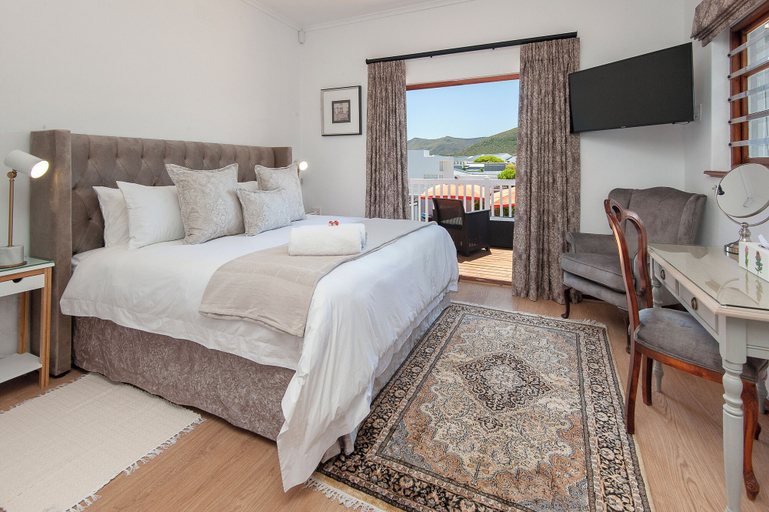 Bedroom 3, Villa Venusta, Overberg
