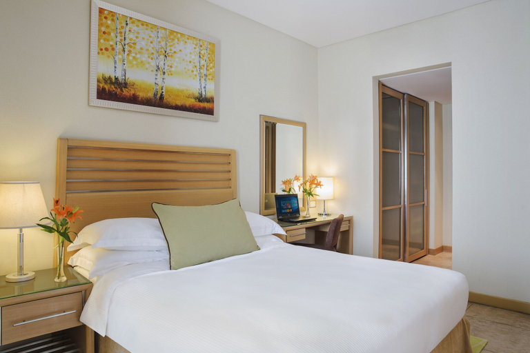 Bedroom 4, Nour Arjaan by Rotana, Fujairah