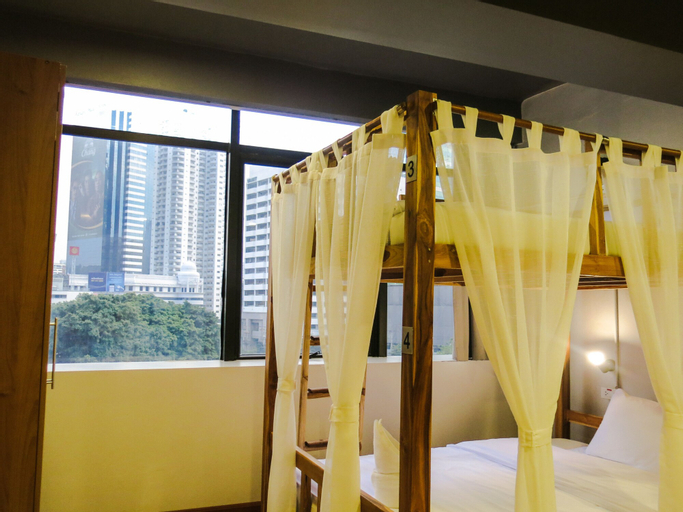 Bedroom 26