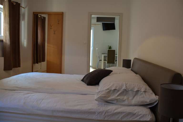 Bedroom 3, Guest House Zevnik, Brežice