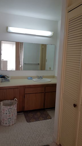 Bathroom 4, Big Family House, Tumon