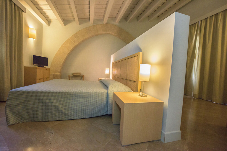 Bedroom 3, I Mulini Resort, Trapani
