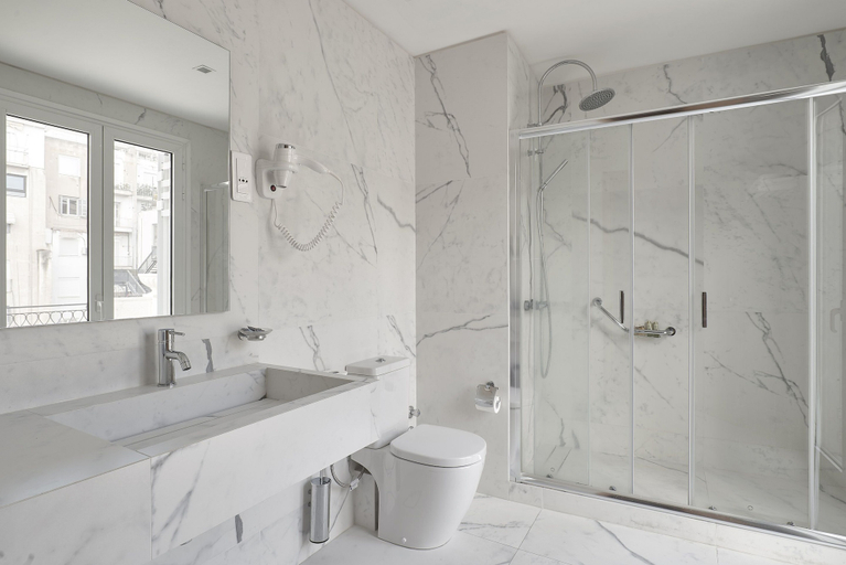 Bathroom 5, Athos, Attica