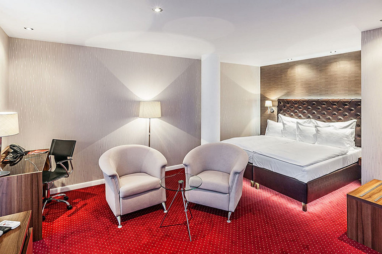 Bedroom 2, Pytloun City Boutique Self Check-in Hotel, Liberec