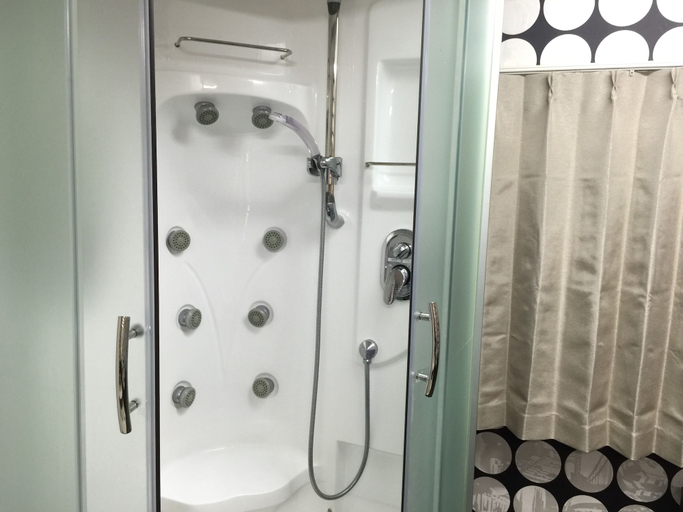 Bathroom, GIS Guest House Tokyo, Chiyoda