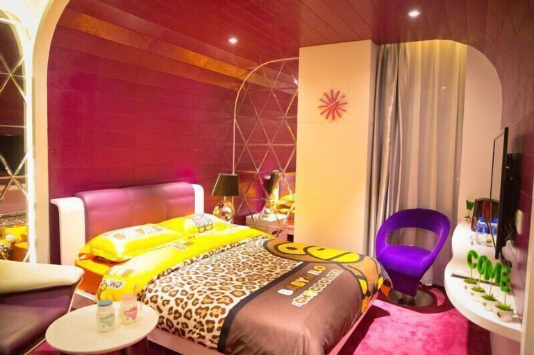 Bedroom 17