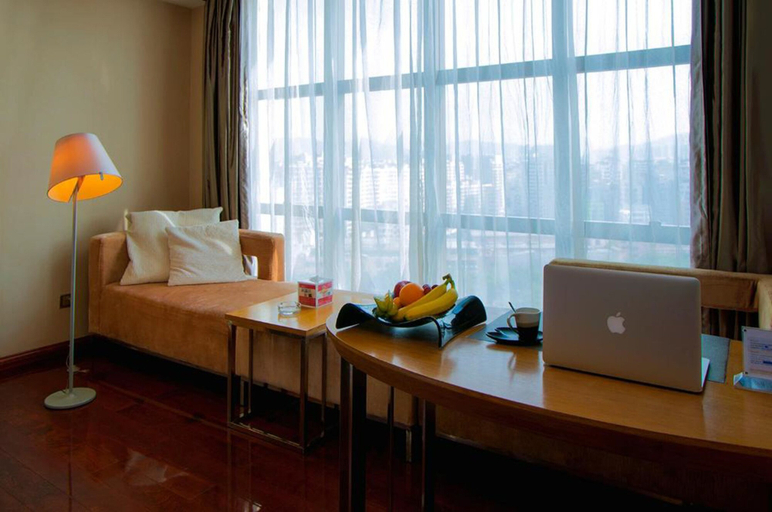 Bedroom 4, Ramada Plaza Shenzhen North, Shenzhen