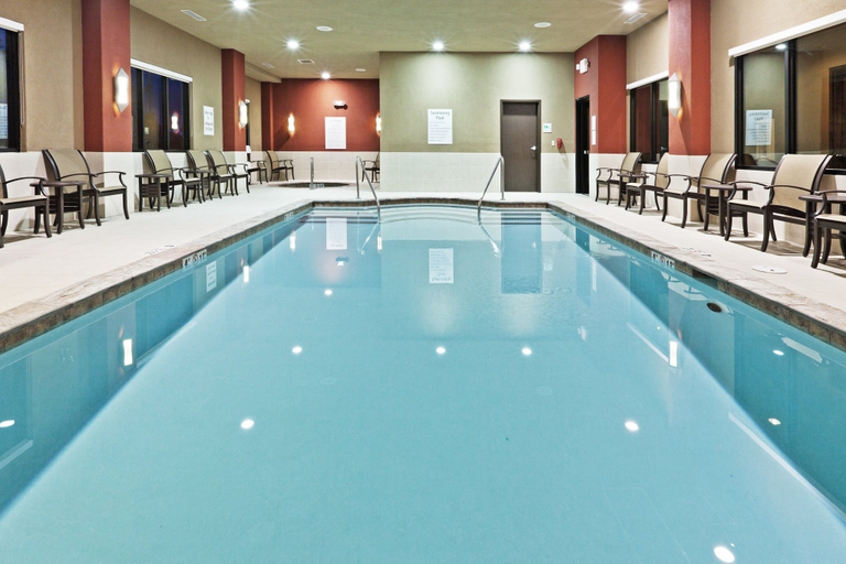 Sport & Beauty 5, Holiday Inn & Suites TULSA SOUTH by IHG, Tulsa