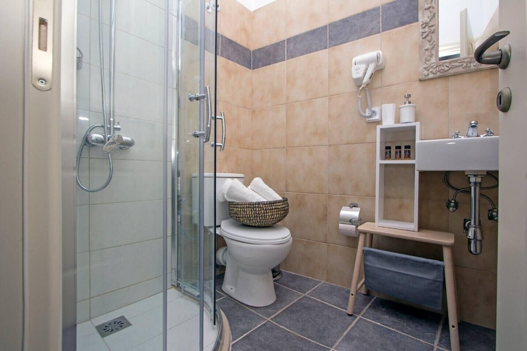 Bathroom 4, Domus Lux Houses by Konnect, Ionian Islands