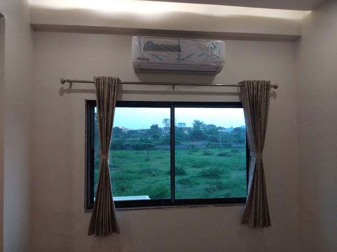 Others 5, Hotel Krishna, Ahmadabad