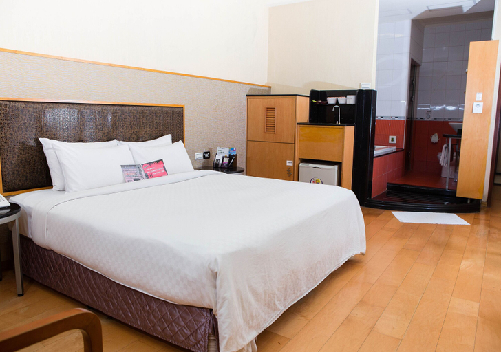 Bedroom 5, Royal Group Motel Chien Kuo Branch, Kaohsiung