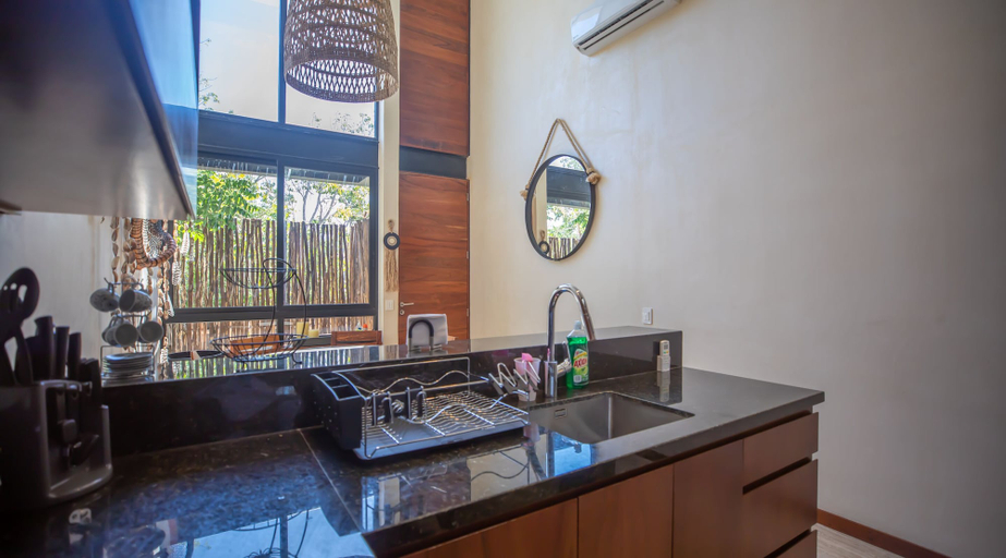 Others 5, Apartment with Private Hot Tub in Tulum, Cozumel