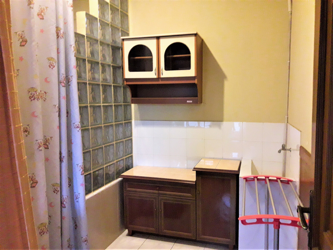 Dining Room 12