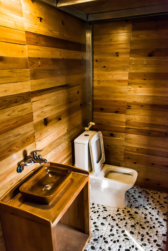 Bathroom, Vhouse Moc Chau, Mộc Châu